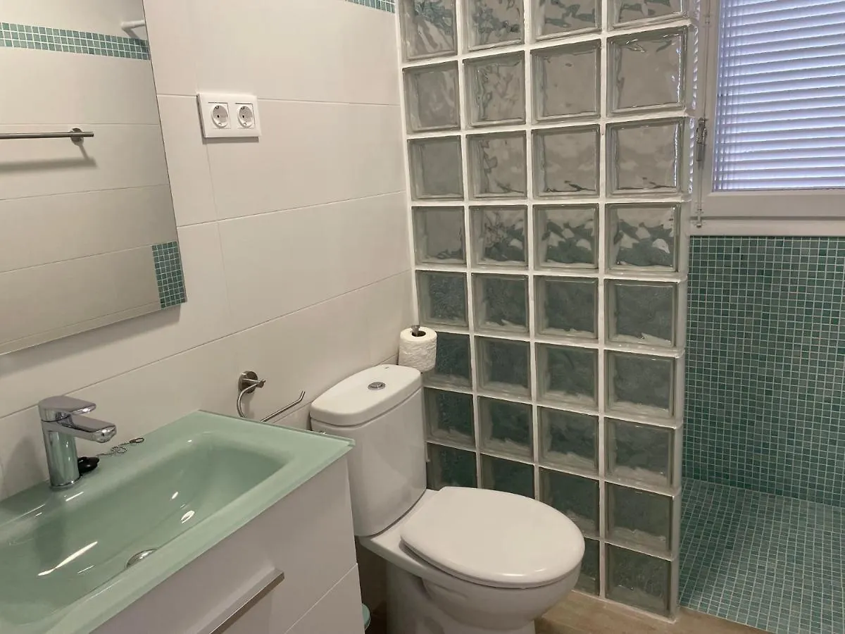 Villa Maribel Calafat 0*,