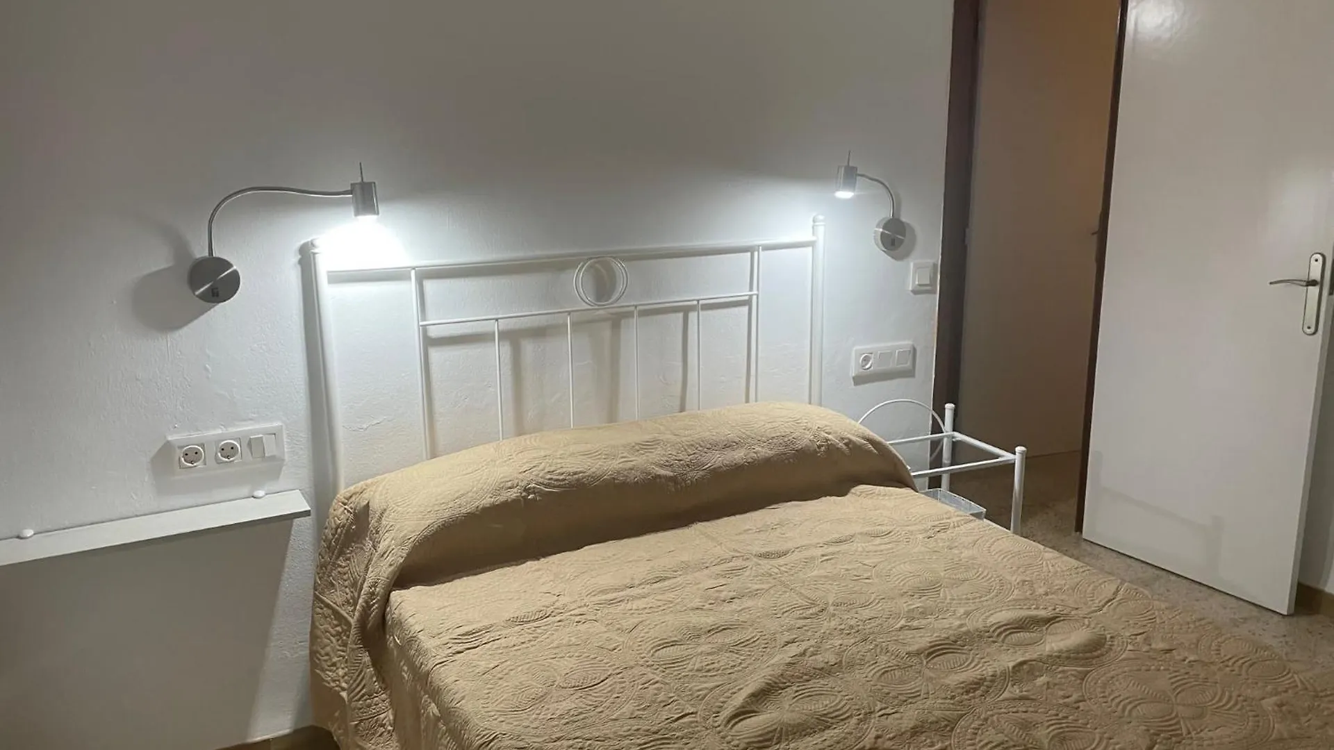 Villa Maribel Calafat Holiday home
